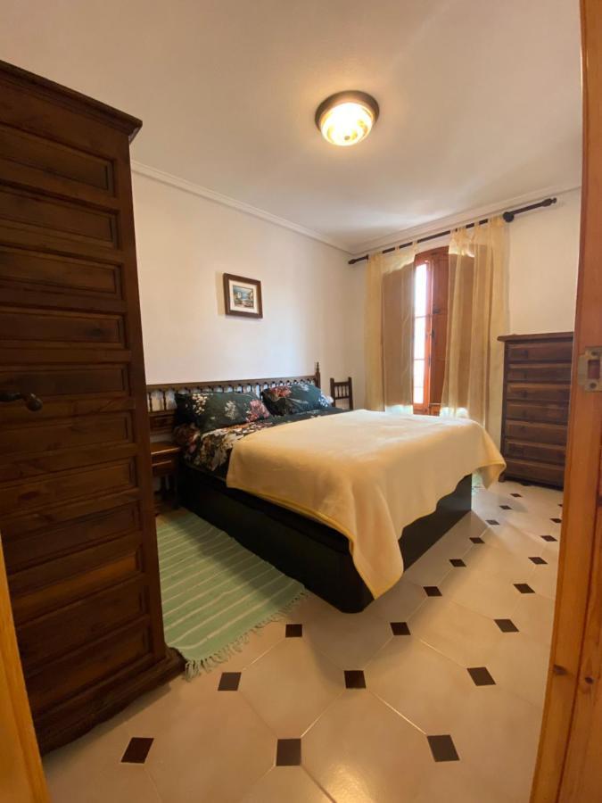 Orihuela Costa 2-Bedroom 1-Bath Renovated Vacation Rental On La Zenia Beach Ngoại thất bức ảnh