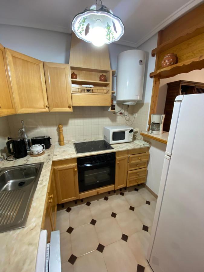 Orihuela Costa 2-Bedroom 1-Bath Renovated Vacation Rental On La Zenia Beach Ngoại thất bức ảnh