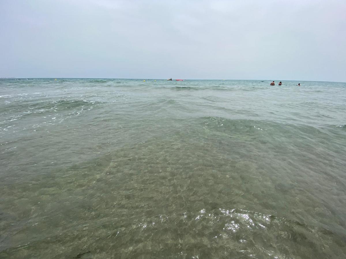 Orihuela Costa 2-Bedroom 1-Bath Renovated Vacation Rental On La Zenia Beach Ngoại thất bức ảnh